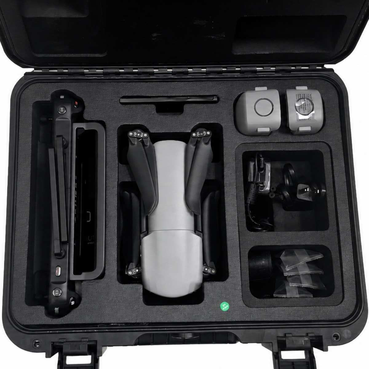 Used Autel EVO Lite 640T Enterprise kit in its hard case with Smart Controller SE V2, spare batteries, charger and propellers