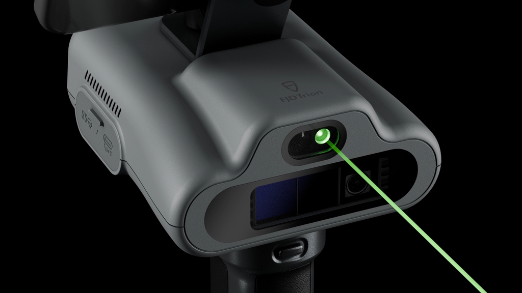 FJD Trion C1 built-in laser distance meter in use